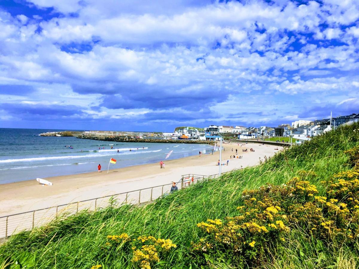 Port Pour Deux Portrush Exterior foto