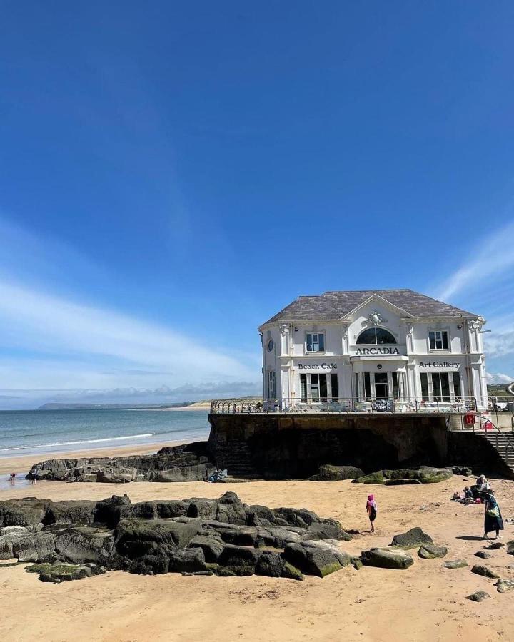 Port Pour Deux Portrush Exterior foto